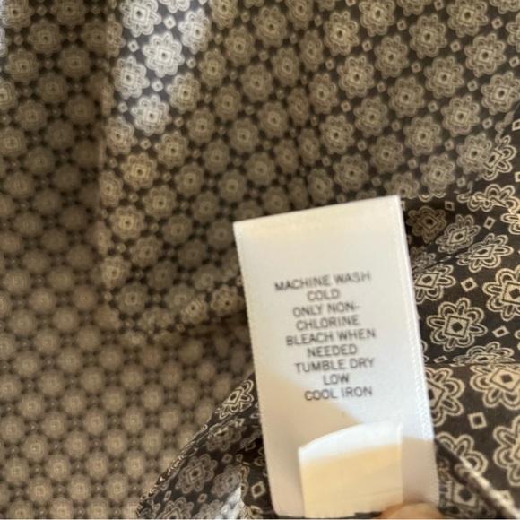 Banana Republic Cowl Neck Top Size XS in Grey/Sand Geometric Print GUC - Picture 5 of 9